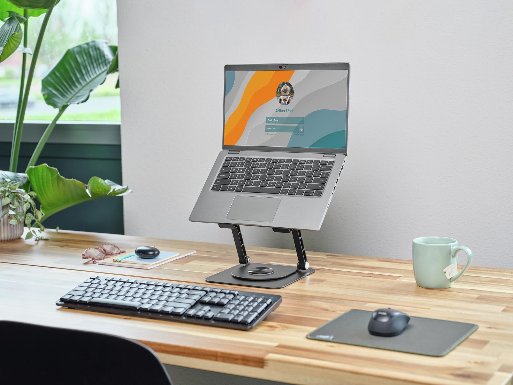 Trust Primo Opvouwbare Laptop Stand 16, Lichtgewicht Laptopstandaard Ergonomisch Werken, in 6 Standen in Hoogte Instelbaar, Laptop Standaard voor Macbook Pro iPad Air Tablet Dell Lenovo HP - Grijs Trust Primo Opvouwbare Laptop Stand 16, Lichtgewicht Laptopstandaard Ergonomisch Werken, in 6 Standen in Hoogte Instelbaar, Laptop Standaard voor Macbook Pro iPad Air Tablet Dell Lenovo HP - Grijs