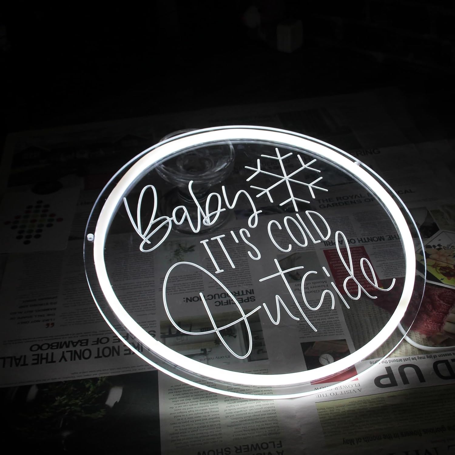 Baby It's Cold Outside Neon Sign For Winter Window Decor Led Baby Letters Neon Light Hanging Acrylic Night Light For Indoor Home Kids Room Bedroom Birthday Christmas Festival Decor (USB Power)