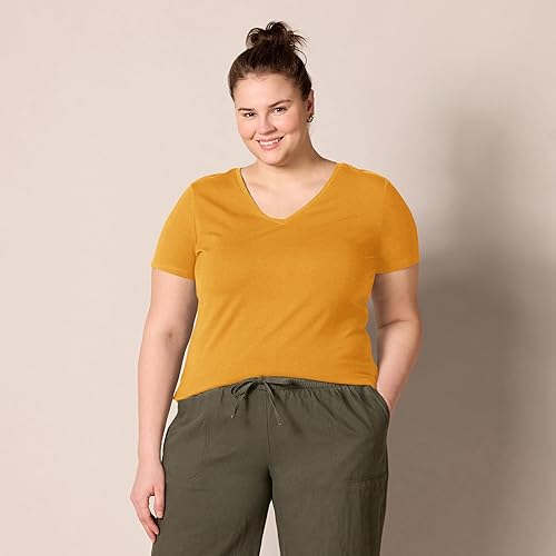 Vista 320 de Yaxa Essentials Women's Regular-Fit Short-Sleeve Crewneck T-Shirt