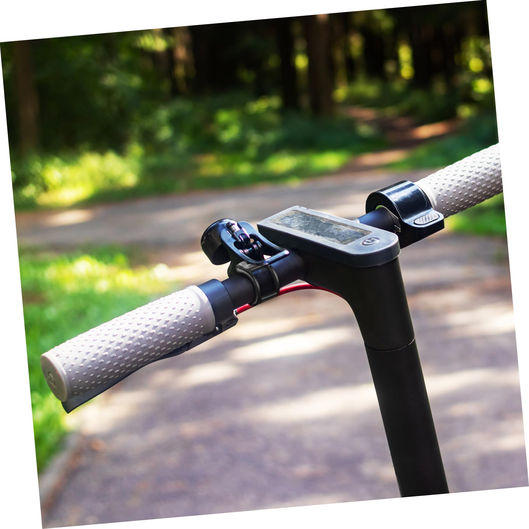 YARNOW Sangle De Vélo Phare Vélos Rechargeable Frein Feu Arrière Bike Light Sangle De Torche Sangle De Fixation pour Lampe De Poche De Vélo Gel De Silice Black
