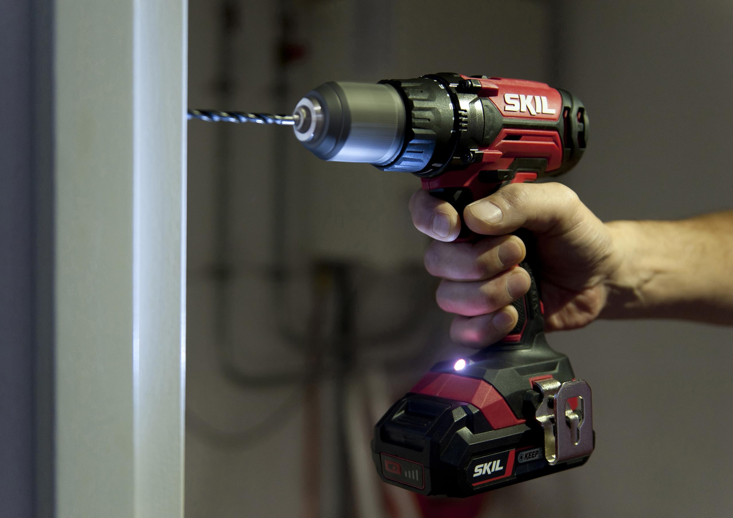 Trapano avvitatore SKIL batteria 3008ca