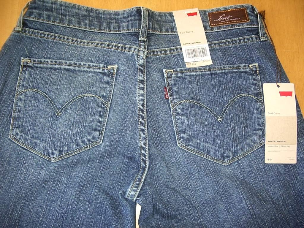 levis bold curve