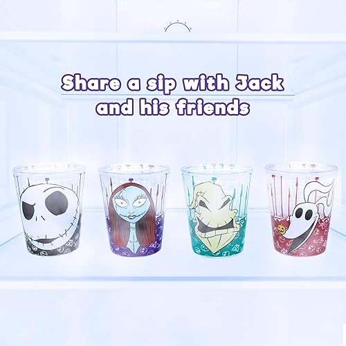 Miniatura 3 de Silver Buffalo Nightmare Before Christmas Hack Bone Border Face - Mini taza de plástico de gel de congelación (4 unidades)