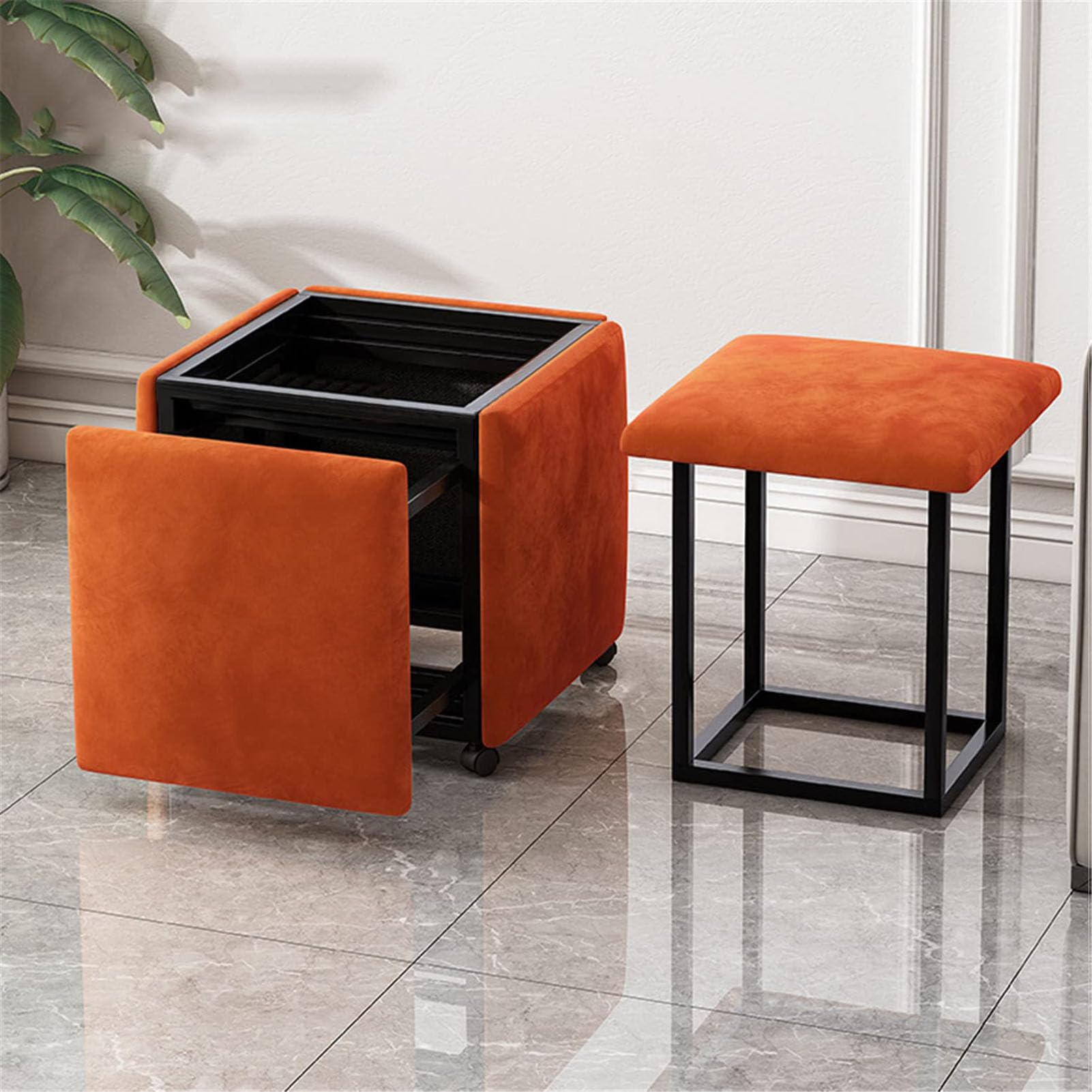 Tabouret ottoman gigogne 5 en 1 empilable et mobile pour optimiser l'espace