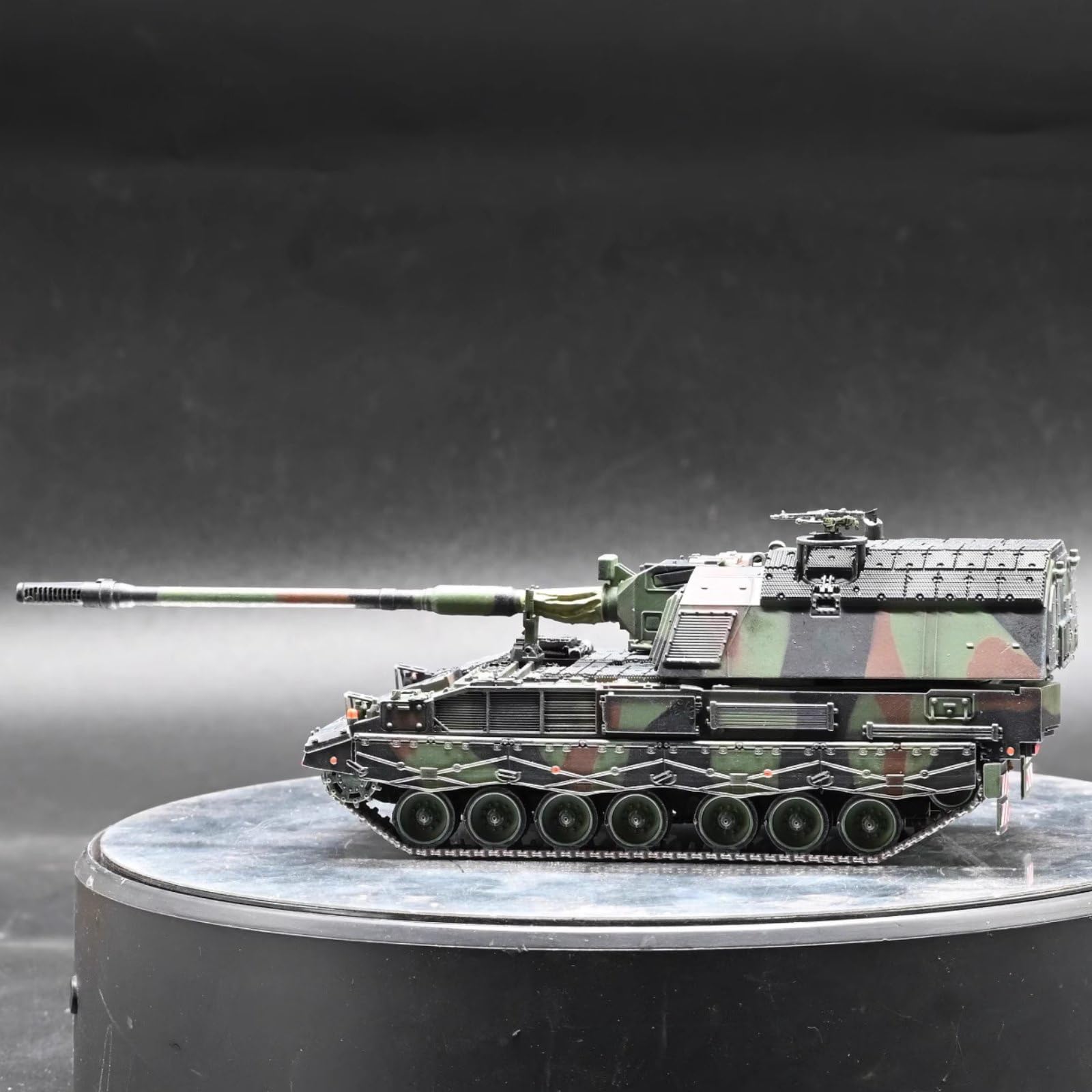 Amazon.co.jp: 1:72ドイツPZH2000自走榴弾砲車両コレクションのための