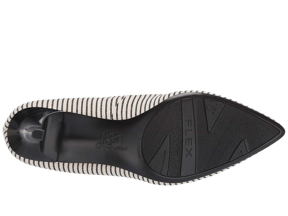 

LifeStride Sevyn (Black/White Nautical Canvas) Women's Shoes