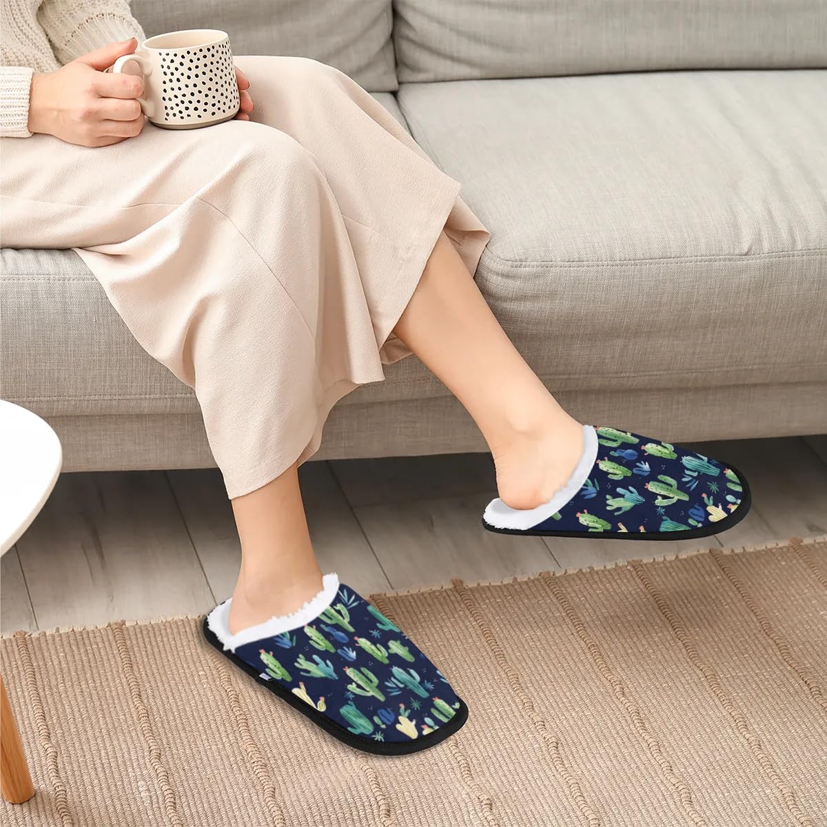 Hsnar Succulent with Cactus Non Slip House Slippers for Women Indoor Slippers for Men Soft House Shoes Spa Slippers, M