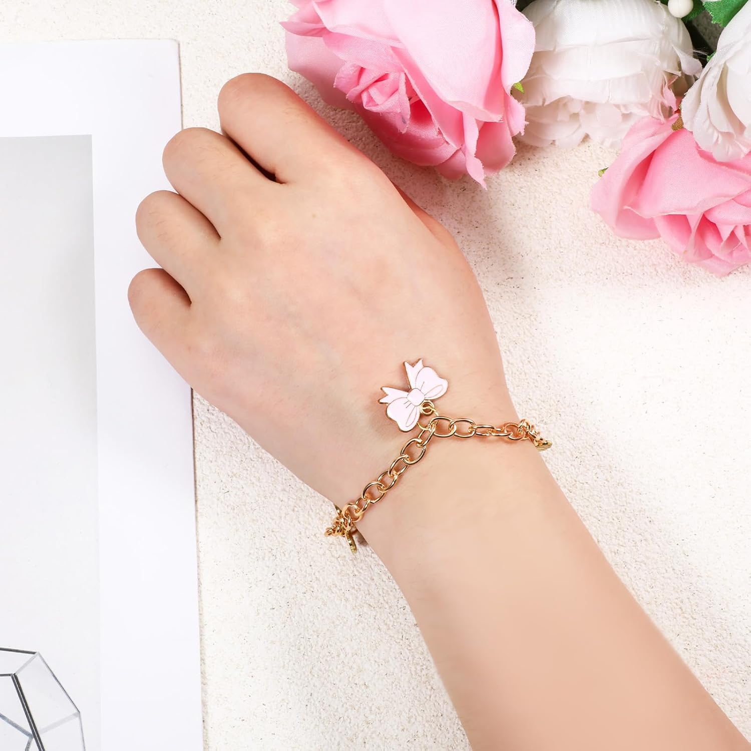 SHENLIU 80 Pieces Bracelet Chains with OT Toggle Clasp, 8.66 inches Long Stainless Steel DIY Charm Bracelets Making Kit Bulk Round Link Bracelet Connectors Jewelry Making Chain for Women Crafts(Gold) - Image 6