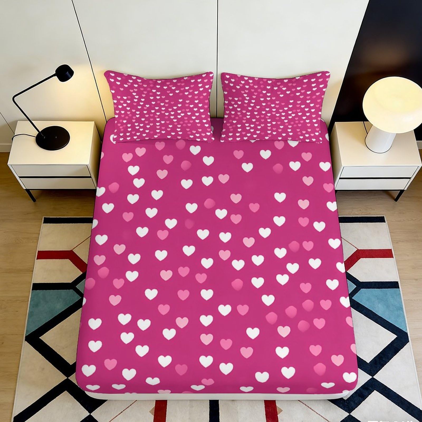 3D Printed Pink Heart Pattern Fitted Sheet Microfiber Soft Breathable Romantic Bed Cover for Bedroom Dormitory Guest Room Mattress Protection Decor 200x200x25cm