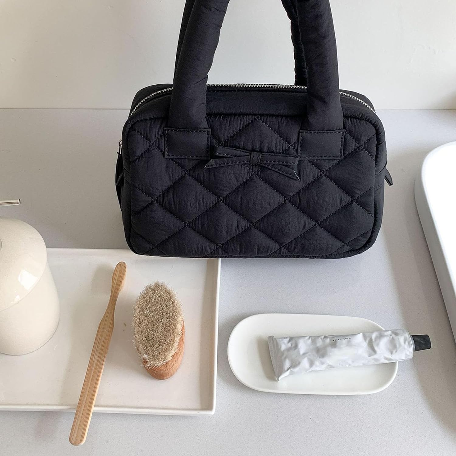 Wear Top Handle Bag Quilted Texture Spacious Interior Handbag Ergonomic Outdoor Commute for Various Occasion Quilte