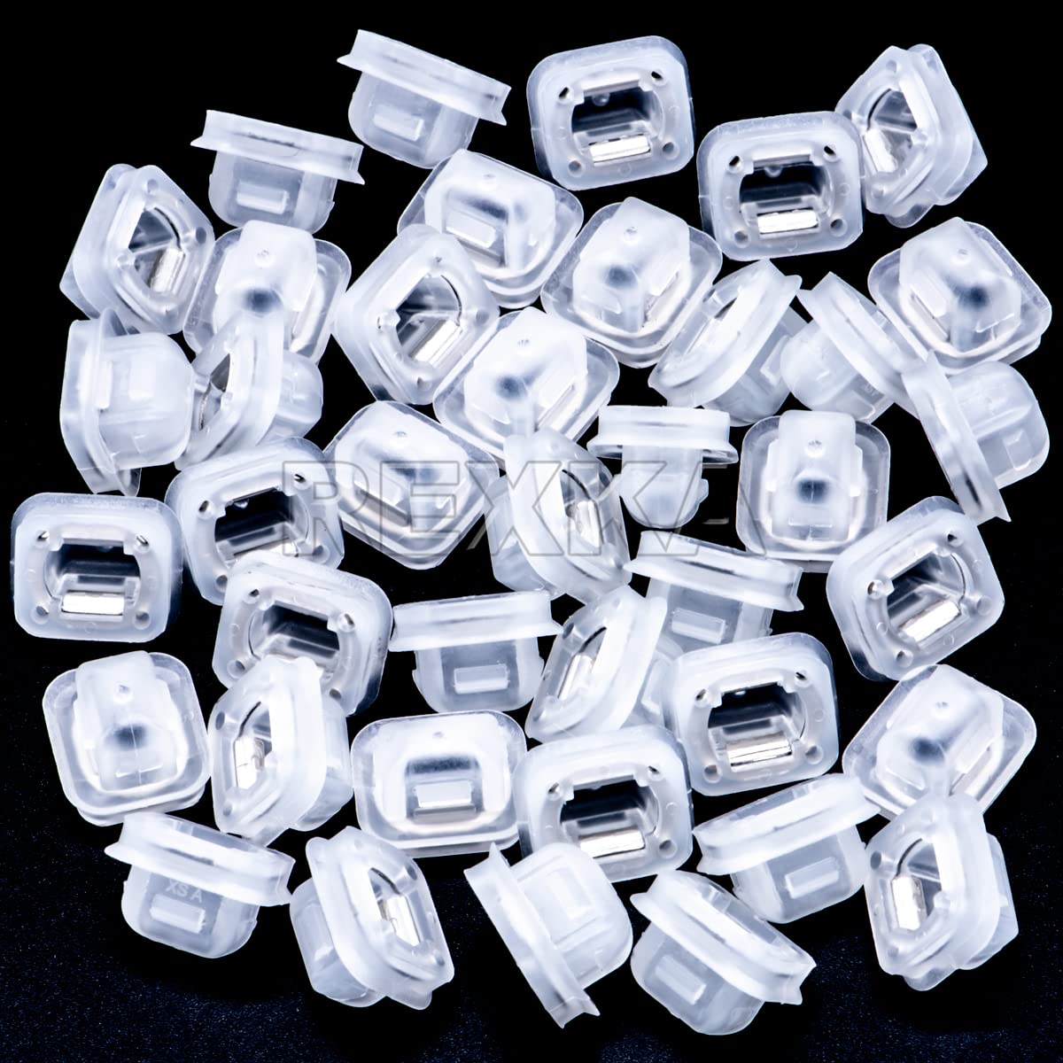 Rexka 40pcs Interior Trim Moulding Door Retainer Trim Finisher Clips E46 E90 E91 X5 Compatible with BMW E46 E90 E91 E92 320i 323i 325i 328i 330i M3 X5