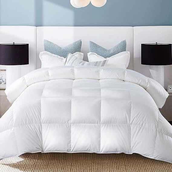 WhatsBedding Cotton Goose Duck Down and Feather Filling Hypoallergenic Comforter -Queen Size, White