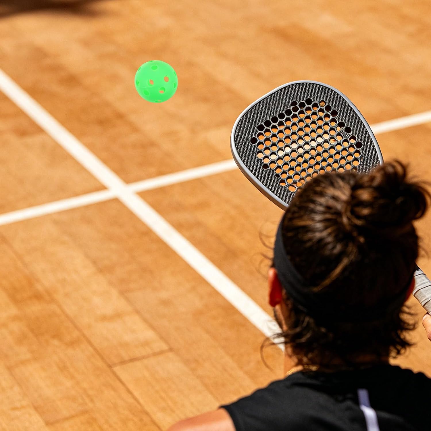 6pcs 26 Hole Hollow Pickleball Balls for Drills, Sturdy Plastic Training Equipment with Hollow Airflow Design, 74mm Size, for Beginners in Amateur Matches and Pickleball Sessions
