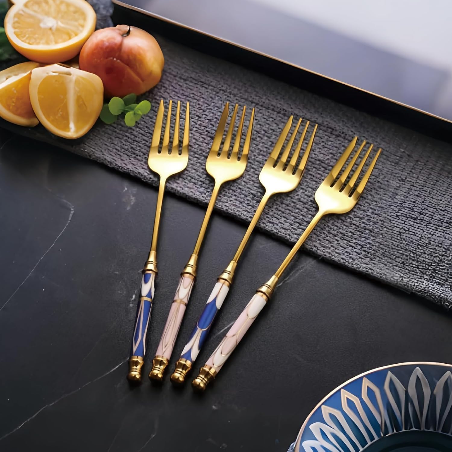 90 Pieces Utensil Set,18/8 stainless steel set for 18,Flatware set Blue and White Palace, Fine Silverware set and Dishwasher Safe, tableware set for wedding banquet home hotel party use