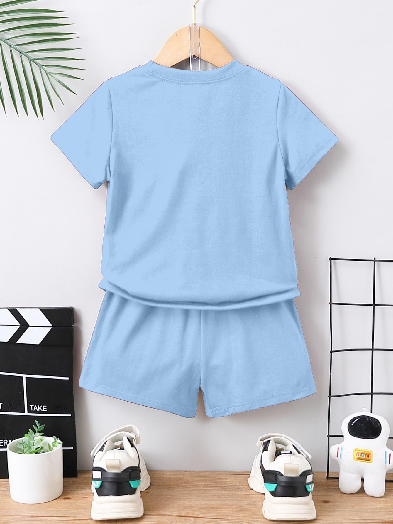 AVANOVA Set mit 2 schwarzen T-Shirts für Kleinkinder mit Los Angeles-Aufdruck und Shorts, lässiger süßer Stil, geeignet für Schule, Party, Outdoor, Sport, Herren (KD