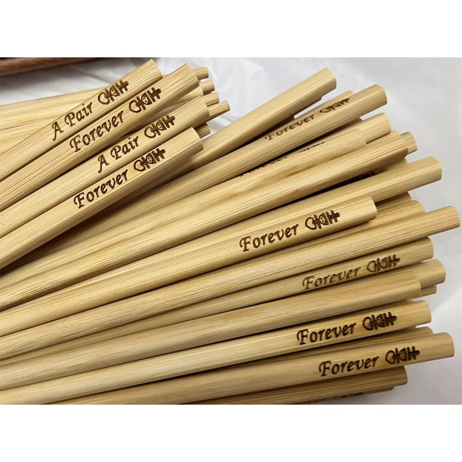 Lot de 10 à 200 paires de baguettes gravées personnalisées en vrac pour invités - Cadeau de couple pour anniversaire, fête prénuptiale (150 paires)