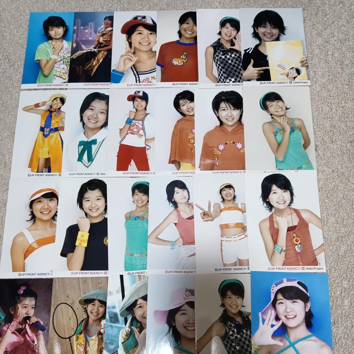 Amazon.co.jp: Berryz工房 徳永千奈美 公式写真 37枚 : おもちゃ