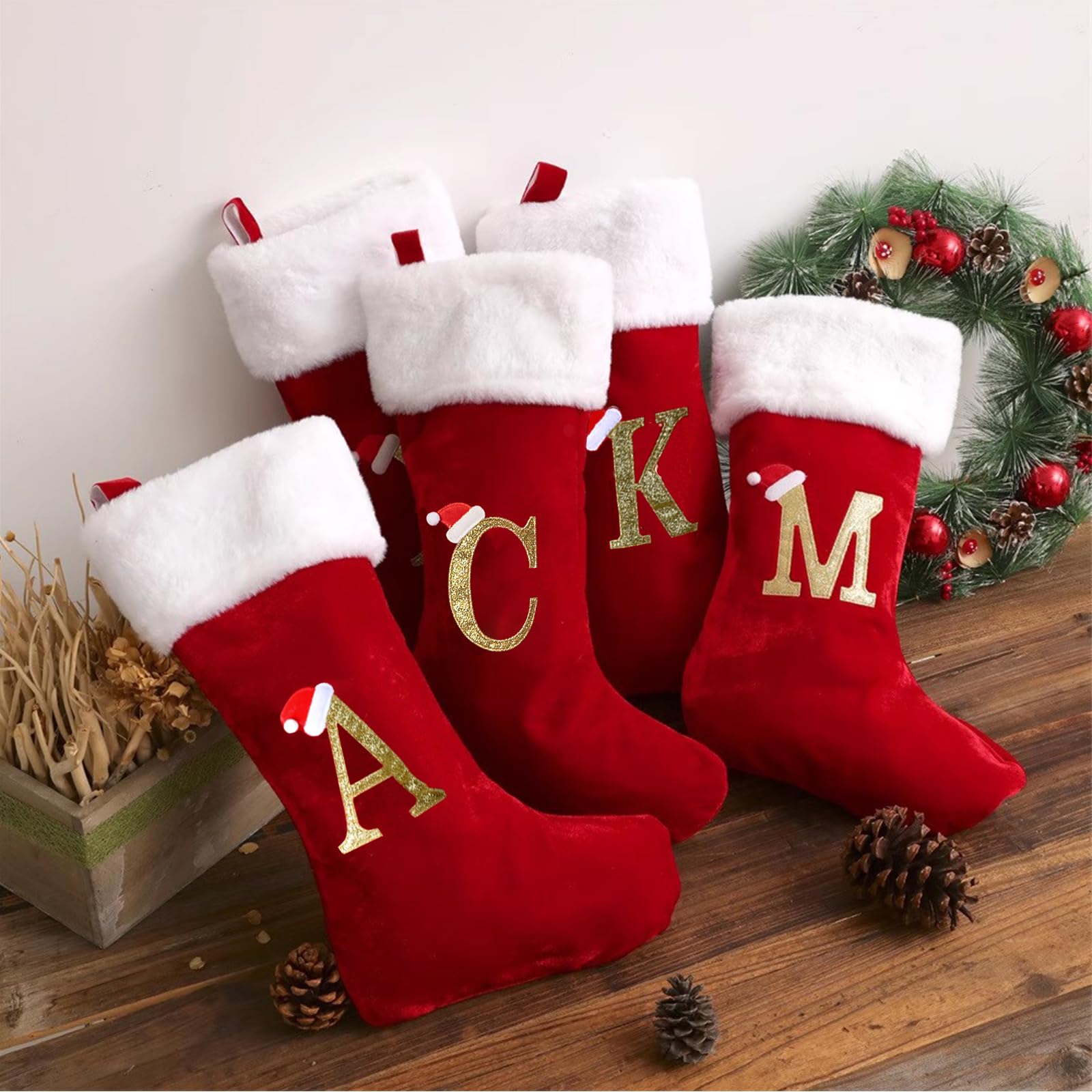 MSQ Chaussettes de Noël personnalisées de 45 cm avec Lettre C Rouge Velours | super doux pour Noël sapin de Noël vacances cheminée famille décoration