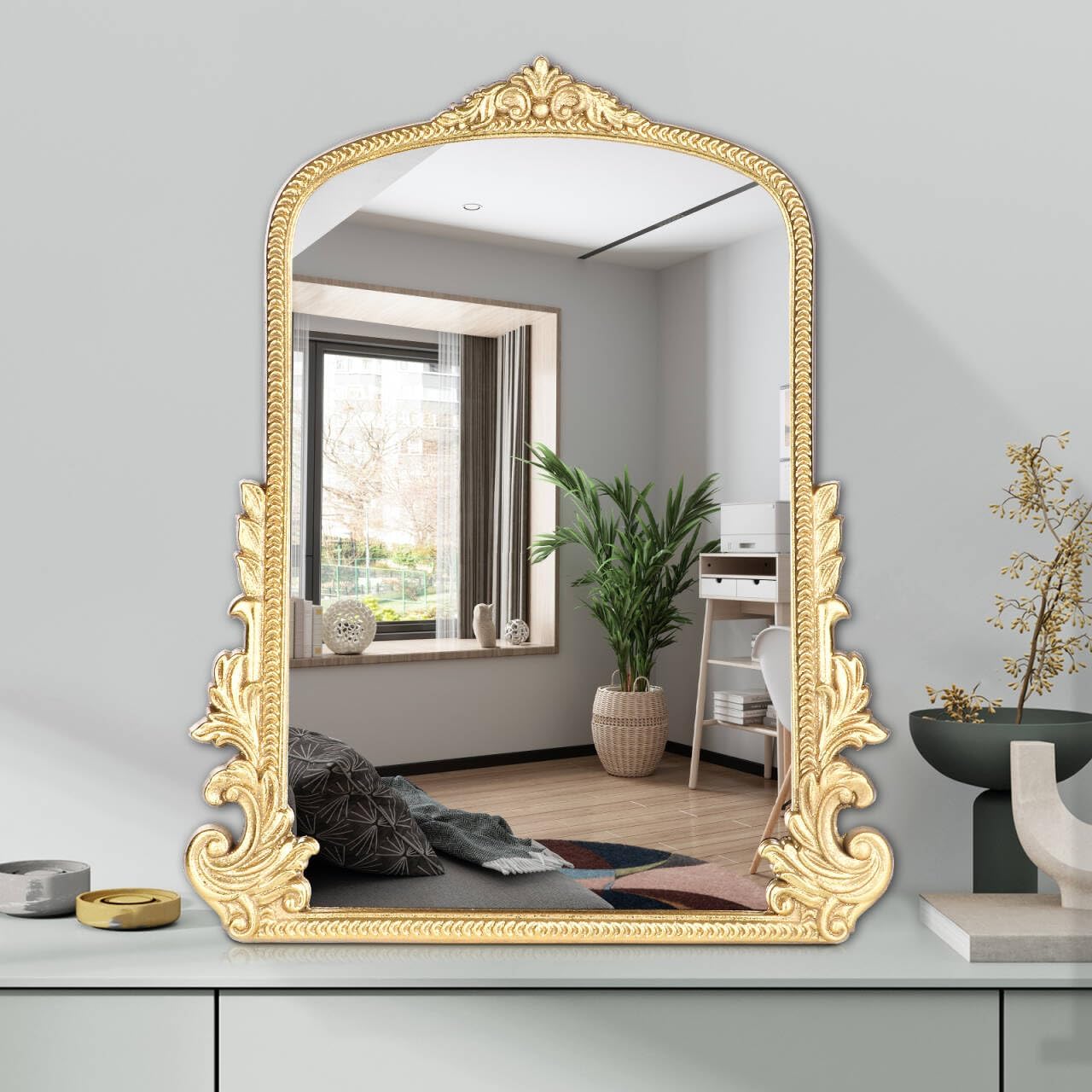 Vintage Small Arched Mirror, 17 * 12in Wall Mounted Vanity Mirror for Living Room, Bedroom, Bathroom, Entryway, Porch, Home and Dormitory, Versatile, Vintage Makeup Mirror
