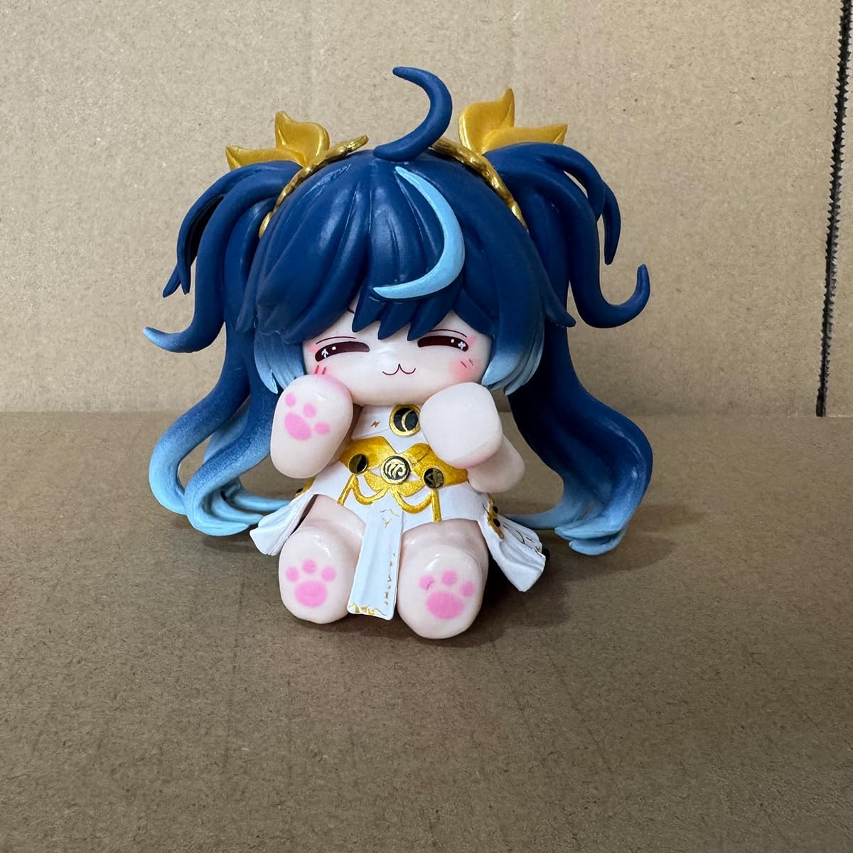 W-W Iuno Cat Mini Figure Anime Game Characters PVC Desktop Ornaments Fans Gifts 3.14in image 3