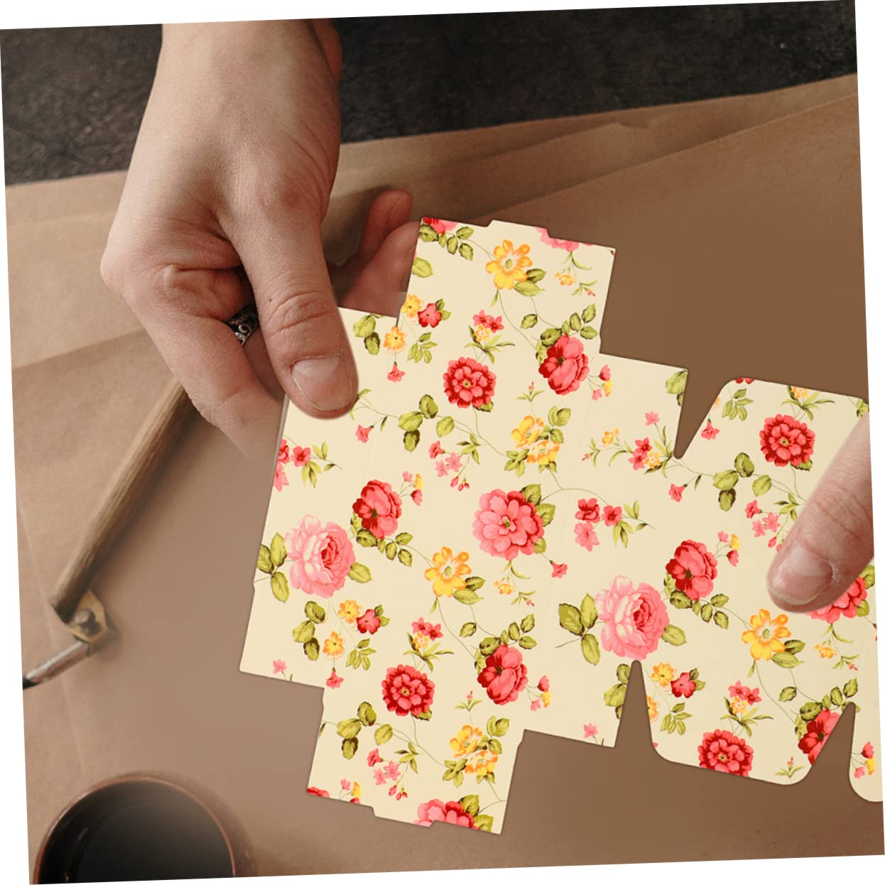 Healeved 90stücke Leere Papier Box Seife Verpackung Fall Kleine Box Seife Verpackung Fällen Für Süßigkeiten Kunsthandwerk Seifen Kerzen Für Geburtstage Hochzeiten Partys Feiertage