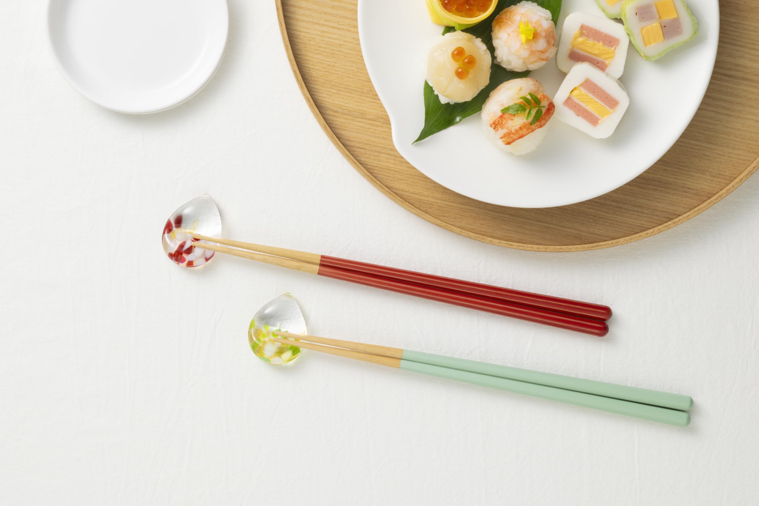 Aderia Tsugaru Vidro Chopsticks Set, Apple