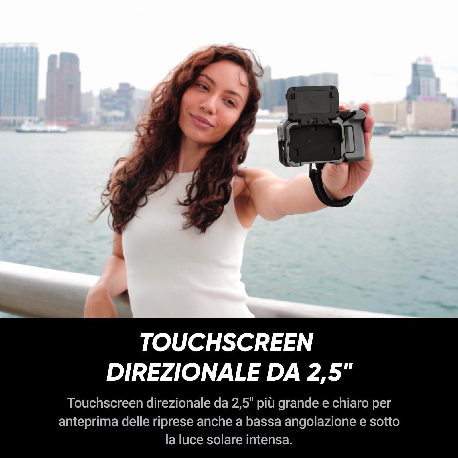 Insta360 Ace Pro 2 Pack Xplorer Grigio: Action Cam 8K Impermeabile, Co-ingegnerizzata con Leica, Sensore 1/1.3", doppio Chip IA. Superba in Bassa Luce, Audio Superiore, Fotografia urbana e Viaggi.