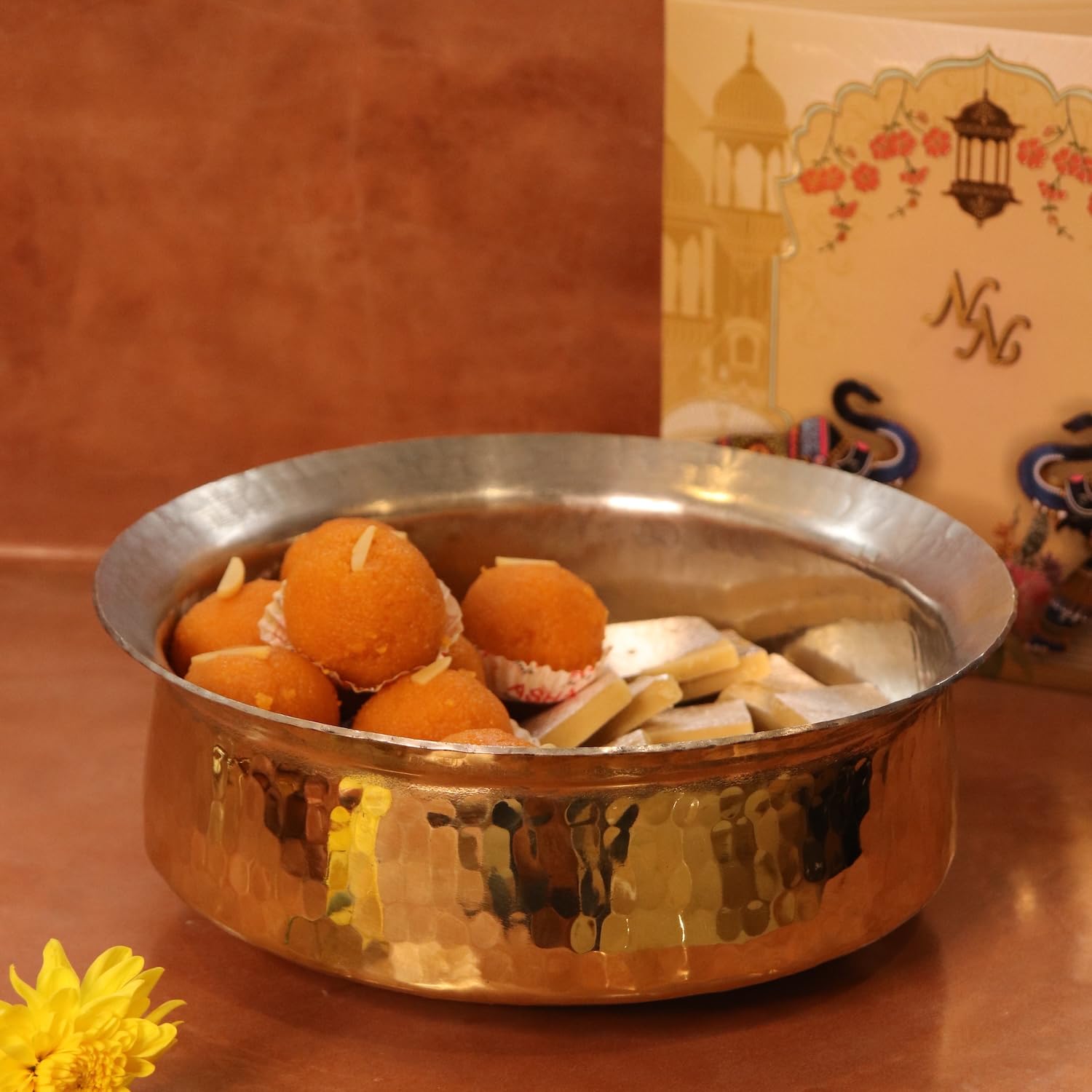 Zishta Brass Lagaan - (L) | Ideal for Cooking Biryani, Pulao, Curries, Sweets | Hand Beaten | Tin Coating | Quality tested | Capacity - 4L 1