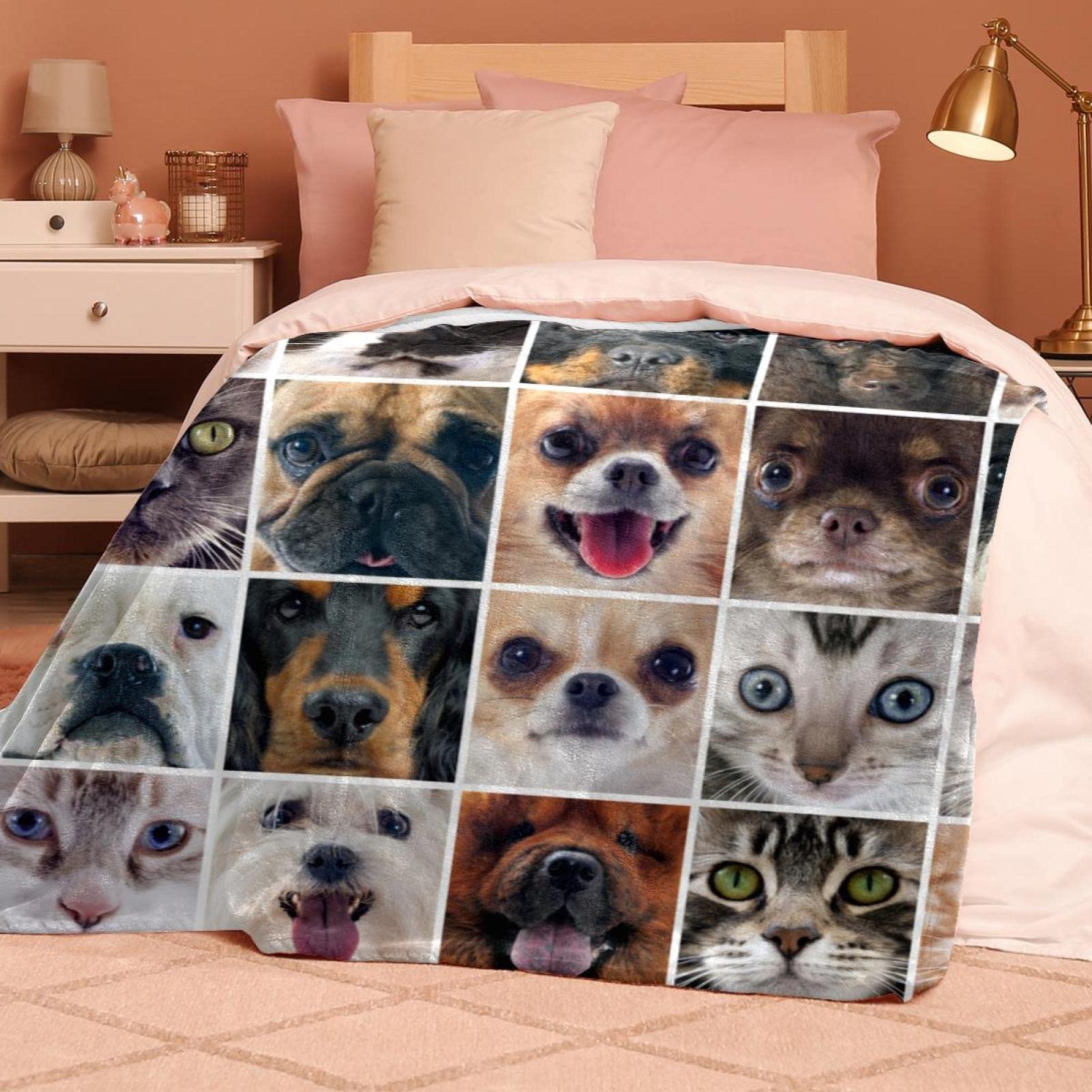 Group of Dogs and Cats Couverture polaire légère en peluche pour canapé