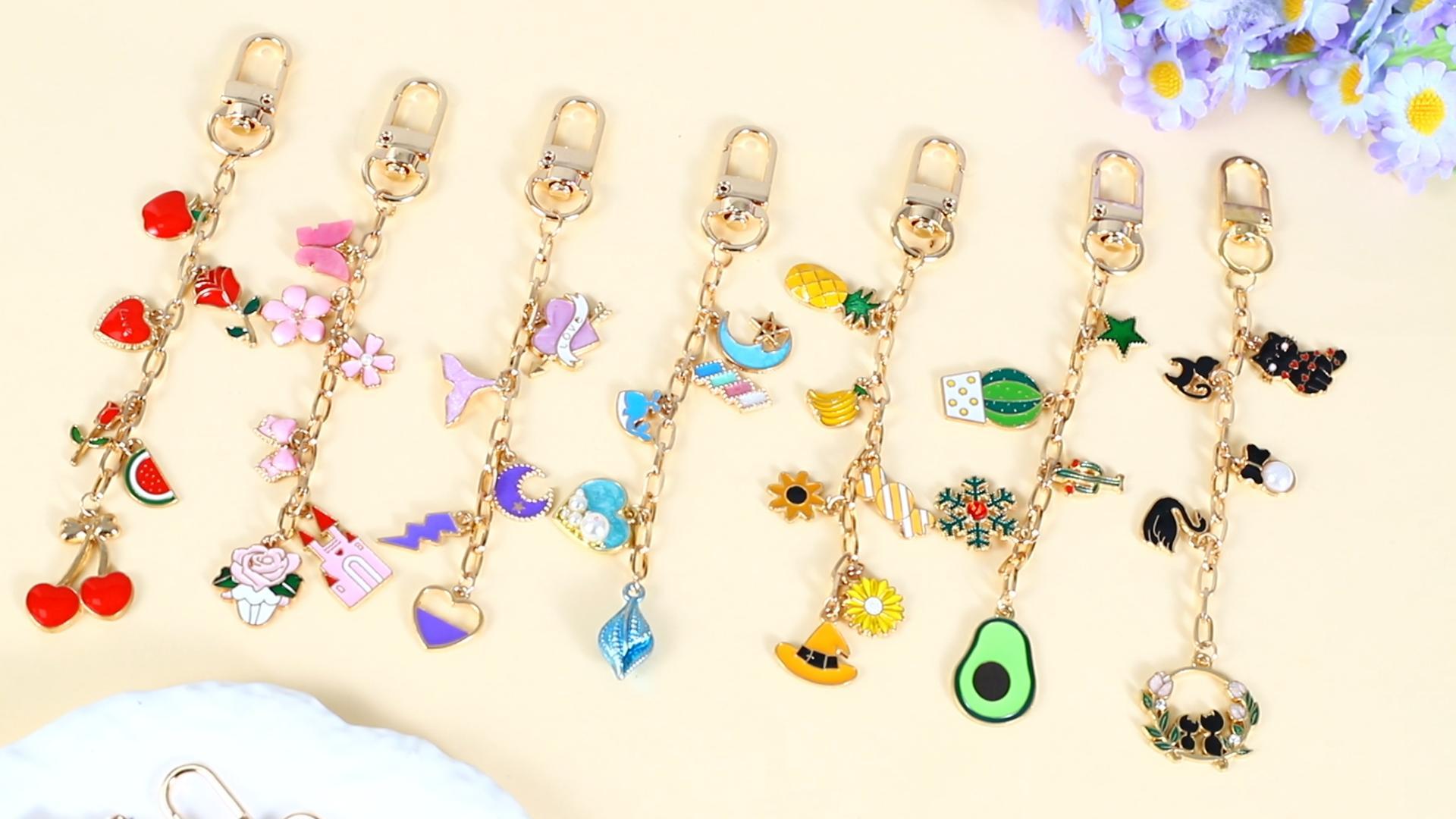 Amazon.com: TOHONGADON 285 Pcs Keychain Making Kit, Bag Charm Kit
