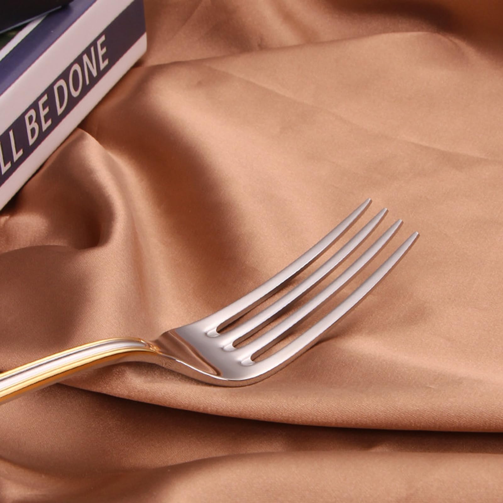 H3TF5J Juego de cubiertos de acero inoxidable 18/10, juego de 54 piezas de plata dorada, cubiertos aptos para lavavajillas, cubiertos minimalistas modernos, cubiertos de hotel para banquetes de boda