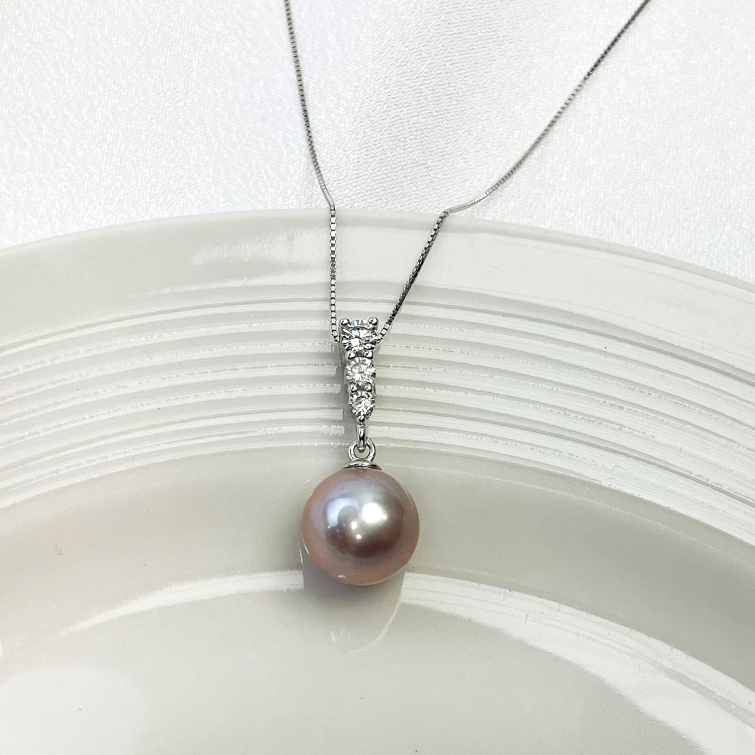 YAMI Pearl Necklace, 11-12mm Cultured Round Pearl, 925 Sterling Silver Necklace with 18+2IN Adjustable Chain, 5A Cubic Zirconia, Luxury Jewelry Gifts for Wife Mom Girlfriend, Blue/Grey/Pink/Gold - Image 3