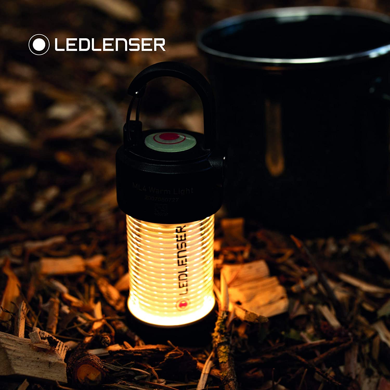 Ledlenser ML4 Warm Light LED Laterne, 300 Lumen, bis 40h Laufzeit, aufladbar, Rotlichtfunktion, Schwarz
