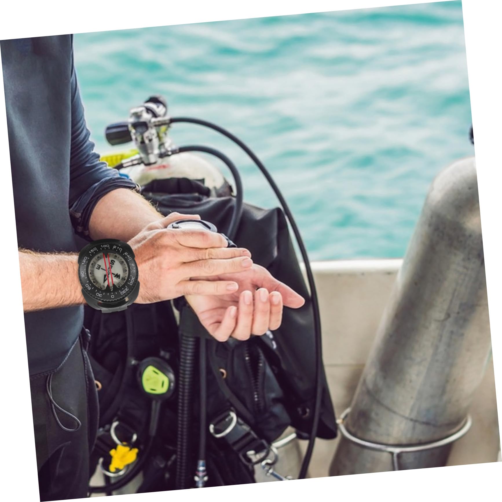 Anneome Brújula de Buceo Resistente al Agua y Presión para Camping y Senderismo Brújula de Muñeca Portátil Luminosa Emergencia para Navegación Exteriores
