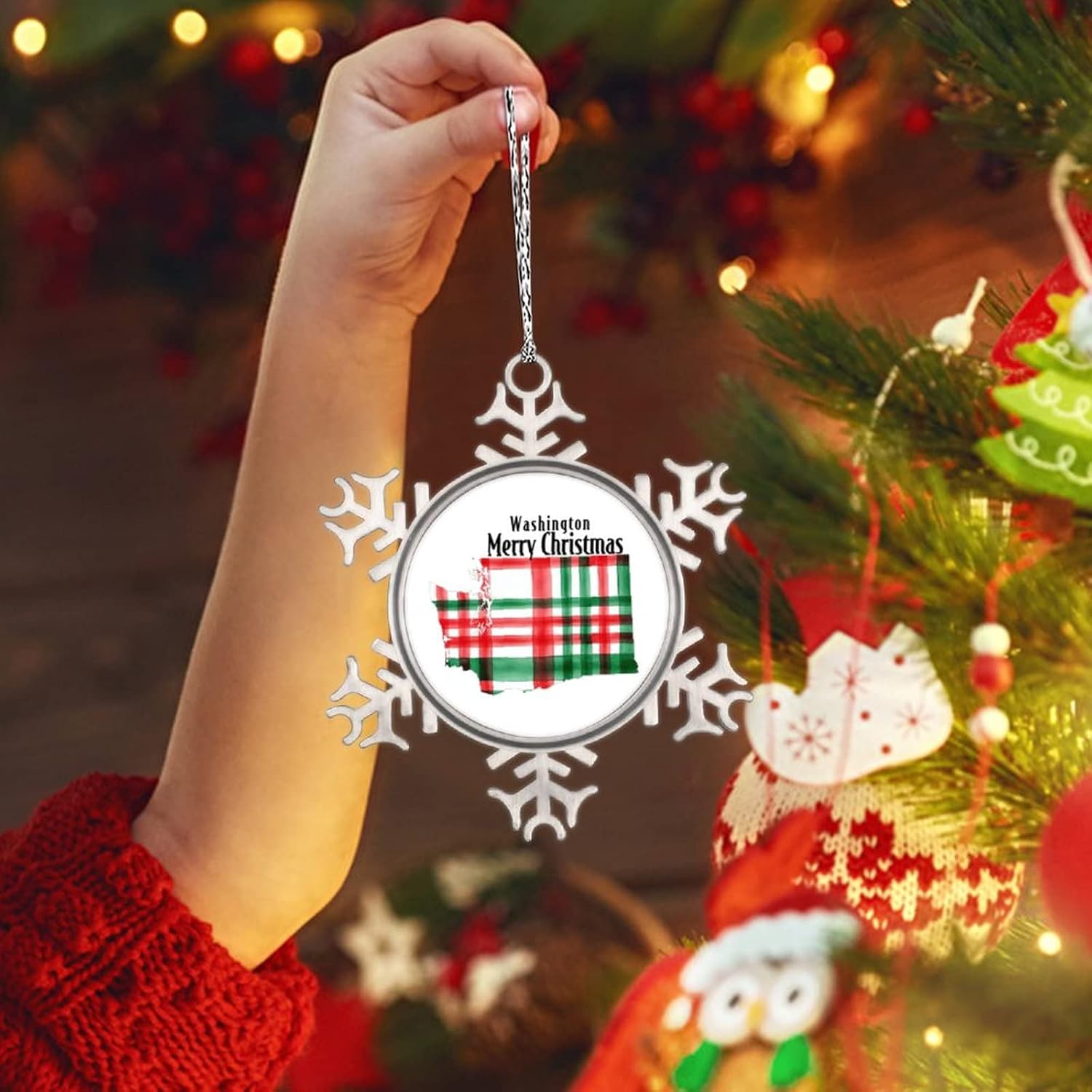 Snowflake Ornaments Washington Home State Personalized Christmas Ornaments 2022 Merry Christmas Ornament for Christmas Tree Decor Metal Souvenir Xmas Tree Hang Pendant Long Distance Gift 3 Inch