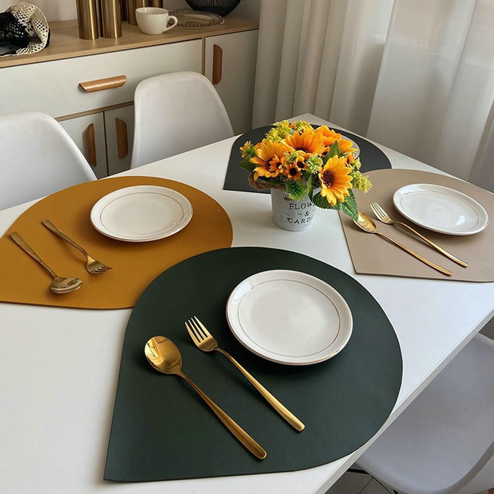 8 Pieces Sets de Table, 38 x 46 CM Tapis de Table Antidérapant a Manger Cuir Gris Bleu, Couleur Unie Double Face avec Goutte D’Eau