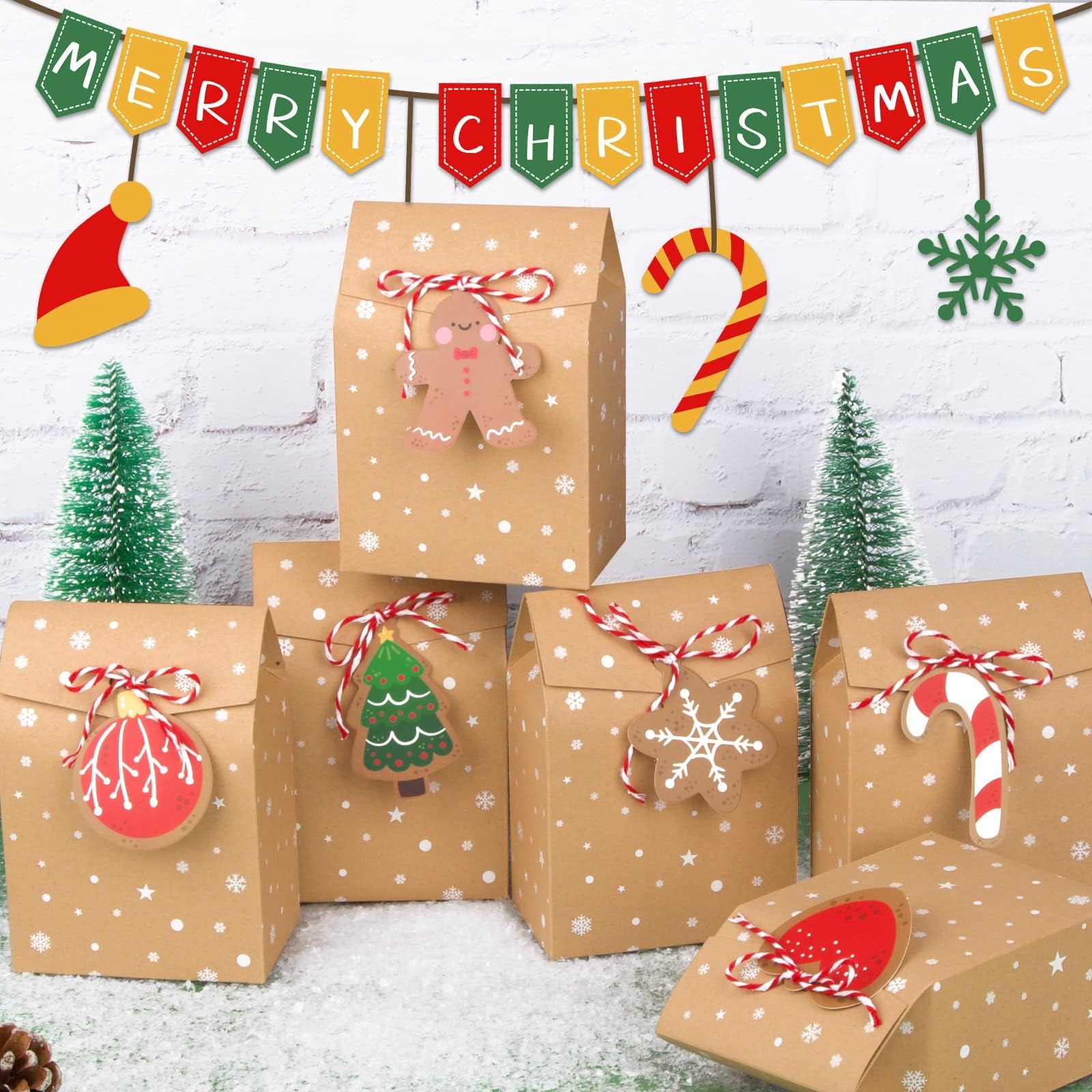 TLOXO 24 Sacchetti Regalo Natalizi – 4 Stili Con Adesivi – Scatole Regalo In Carta Per Natale, Matrimoni, Compleanni – 12x8x20,5 Cm