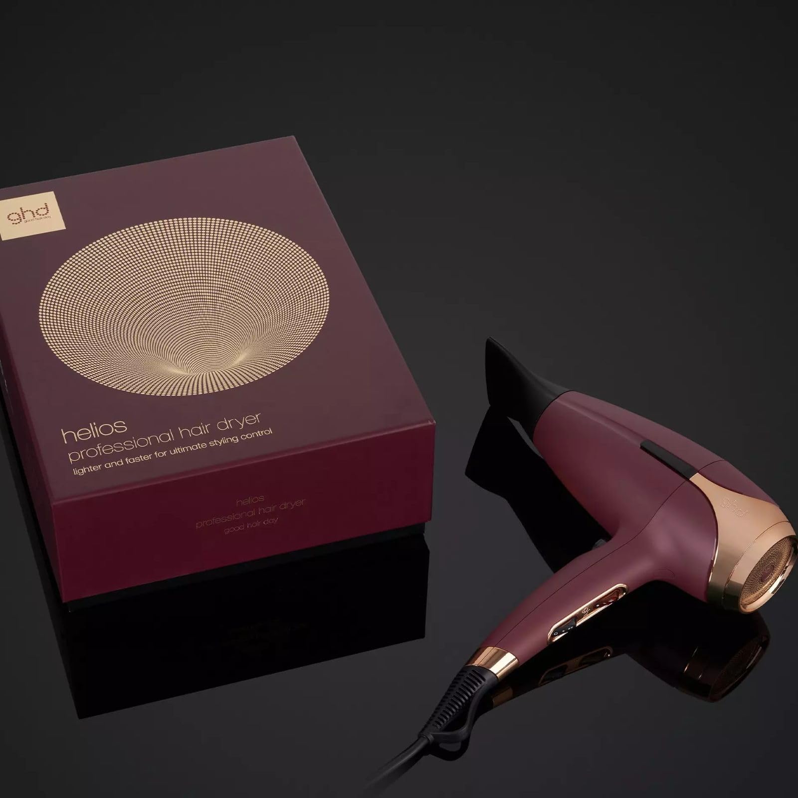 ghd Helios, Asciugacapelli Professionale Ionico Anticrespo, Asciugatura Rapida per Capelli più Lucenti con Motore Brushless, Bassi Livelli di Rumorosità, Design Ergonomico e Leggero