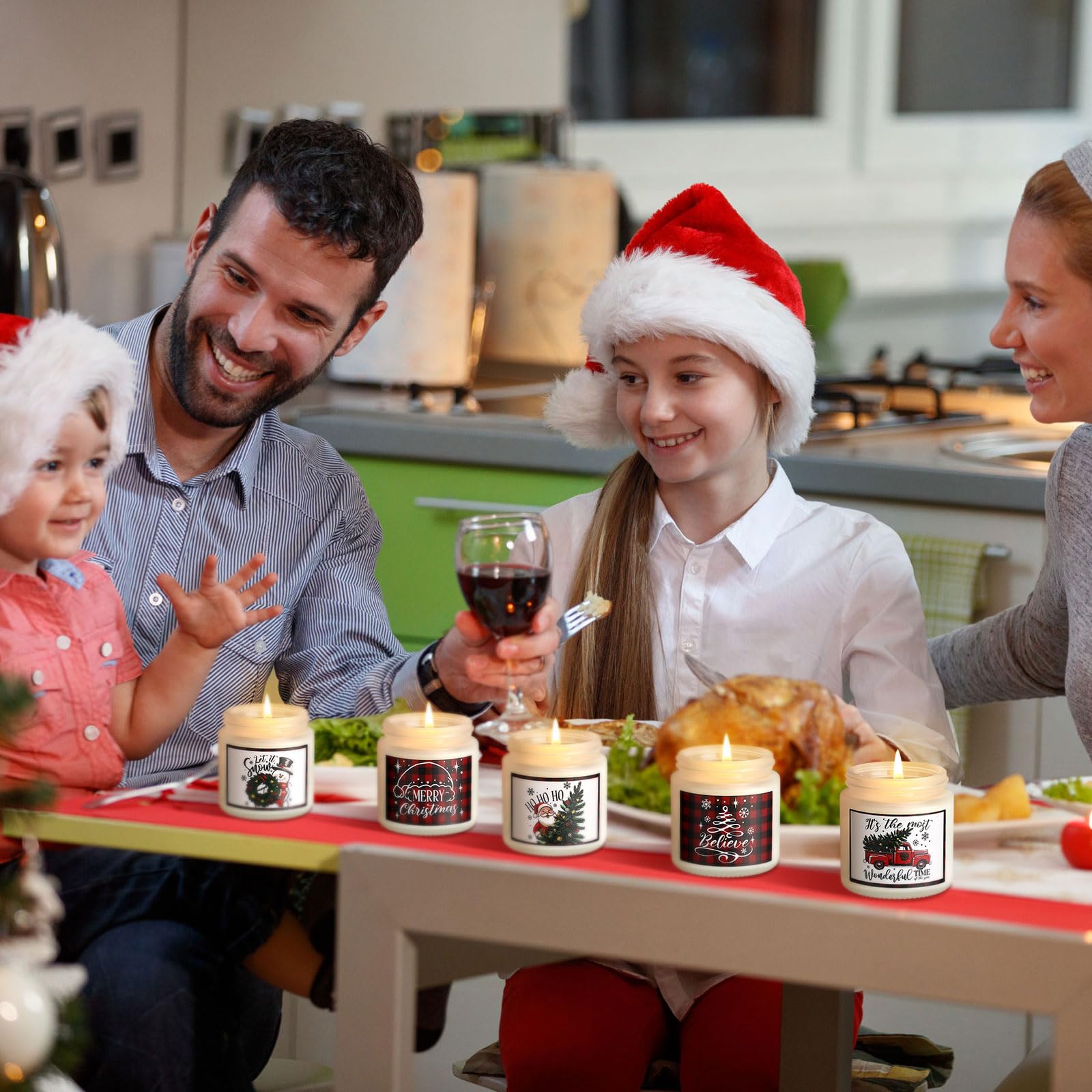 Conelist Lot de 6 bougies de Noël parfumées pour la maison, cadeaux de Noël pour femme, vacances d'hiver, pot de cire de soja naturelle, cadeaux d'aromathérapie, cadeaux pour femmes, hommes et adultes