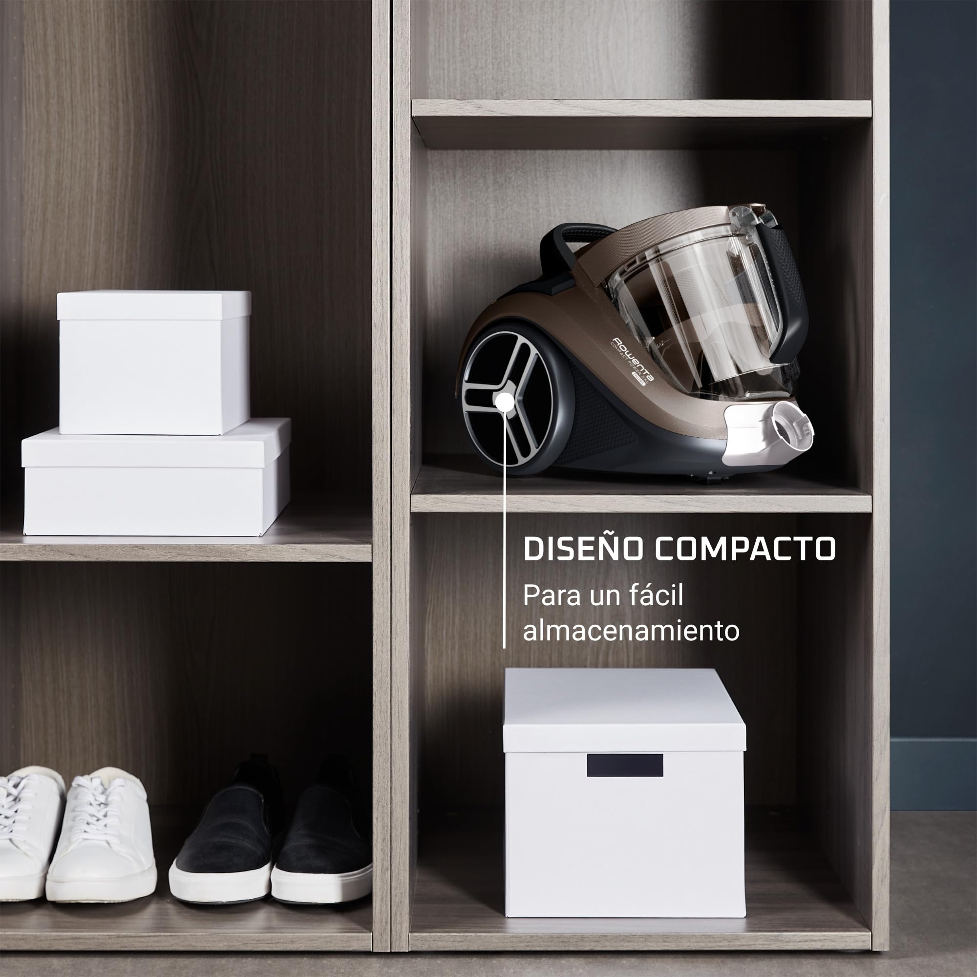 Rowenta Compact Power XXL RO4B30EA - Aspiradora sin Bolsa, Motor bajo Consumo 900 W, filtración ciclónica Avanzada 3 Niveles, depósito Extragrande 2,5 L, Compacto, Kit para parqué (Reacondicionado)