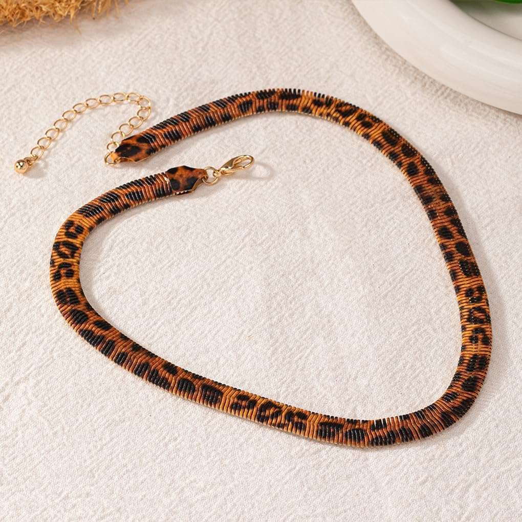 GIGB PBDK Chunky Brown Leopard Choker Necklace, Adjustable Snake Bone Chain Minimalist Exaggerated Necklace, Vintage Statement Thick Complex Outfits Accessory - Image 5