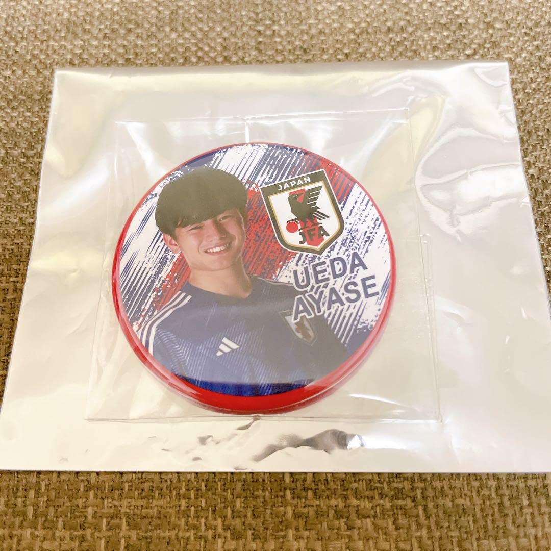 サムライブルー バッジ上田綺世】2020 サッカー日本代表 上田綺世 直筆