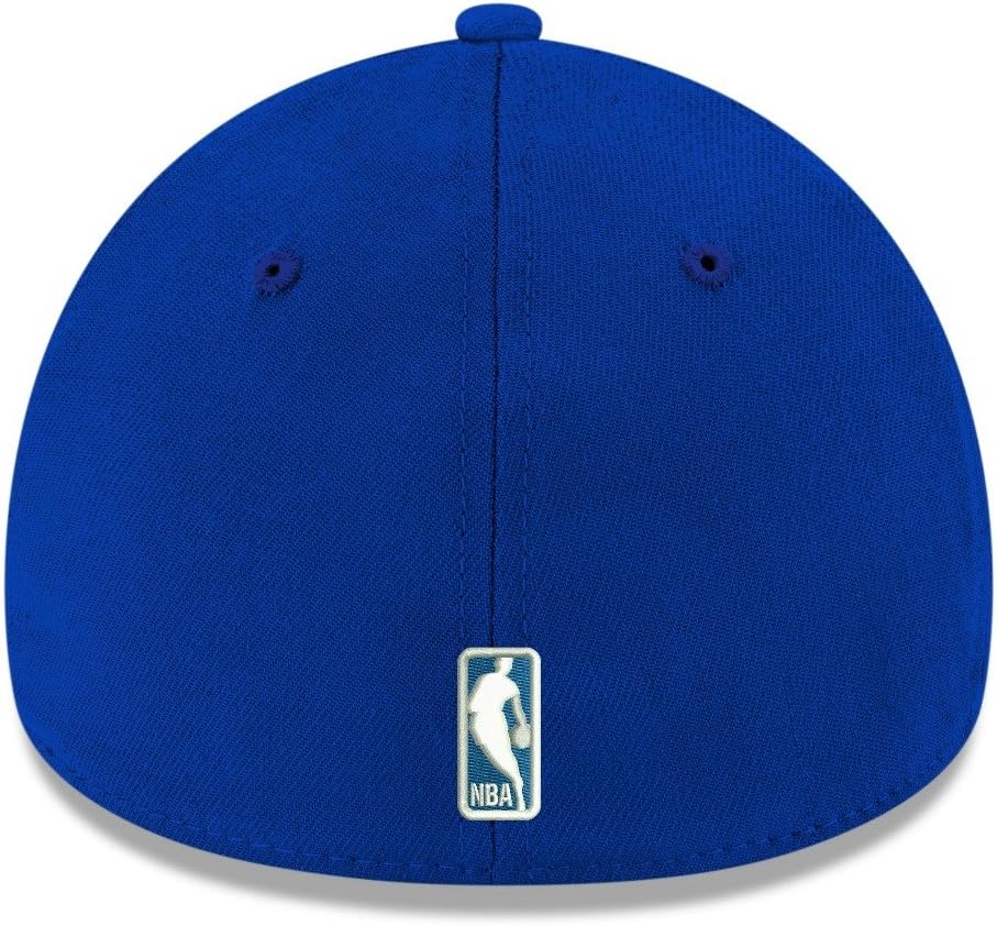NBA New York Knicks Classic 39Thirty Stretch Fit Cap, Small/Medium, Royal
