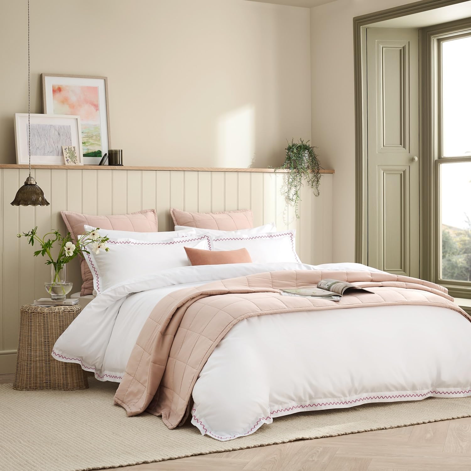 Christy Pink 'Wave Edge' Embroidered Cotton Percale Duvet Cover Sets In | Size: Double