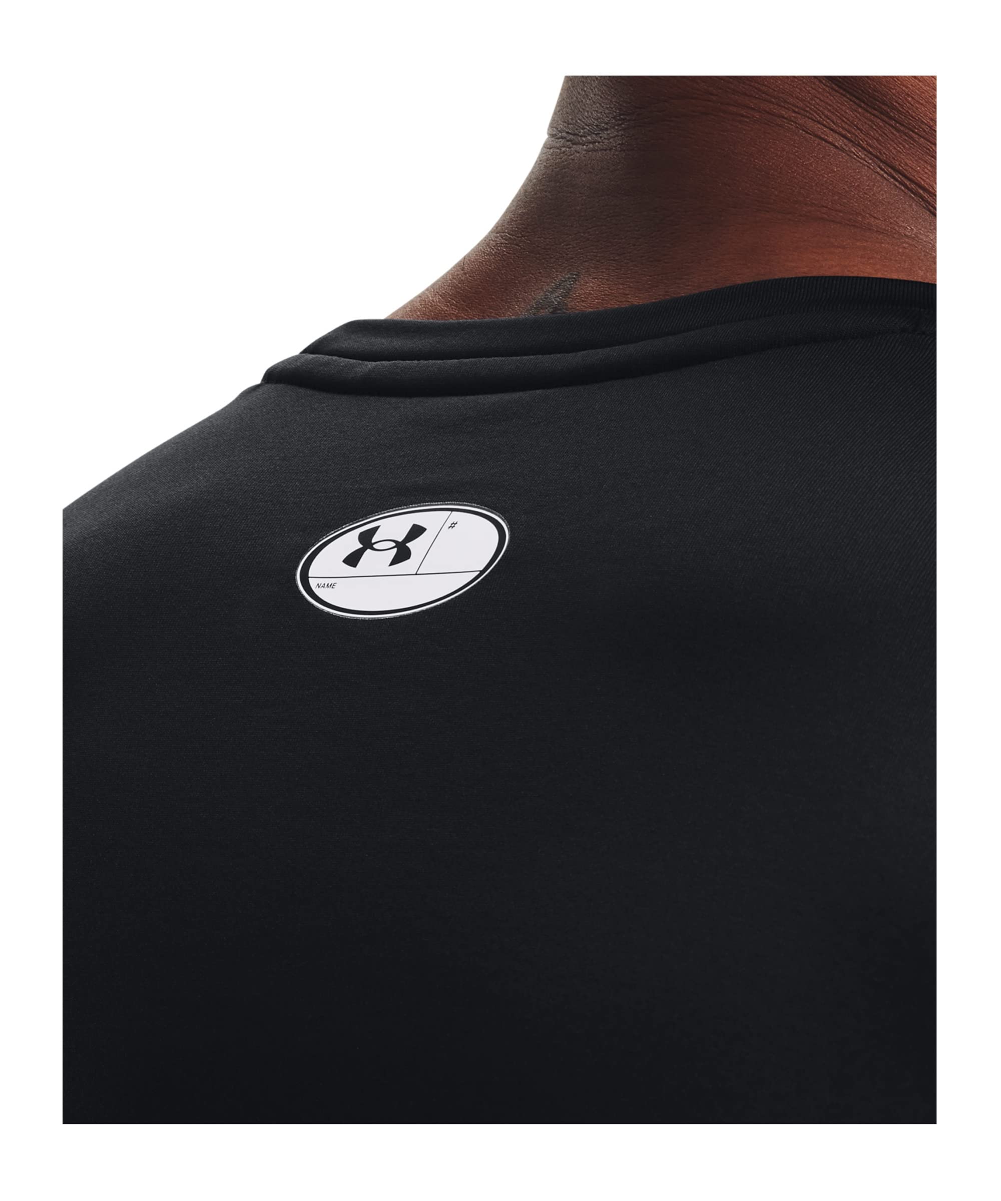 Under Armour Ciepła koszula funkcyjna dla mężczyzn, lekka, dopasowana koszulka sportowa z długim rękawem, termiczna koszulka z długim rękawem Mężczyźni Cg Armour Fitted Crew (1 w zestawie)