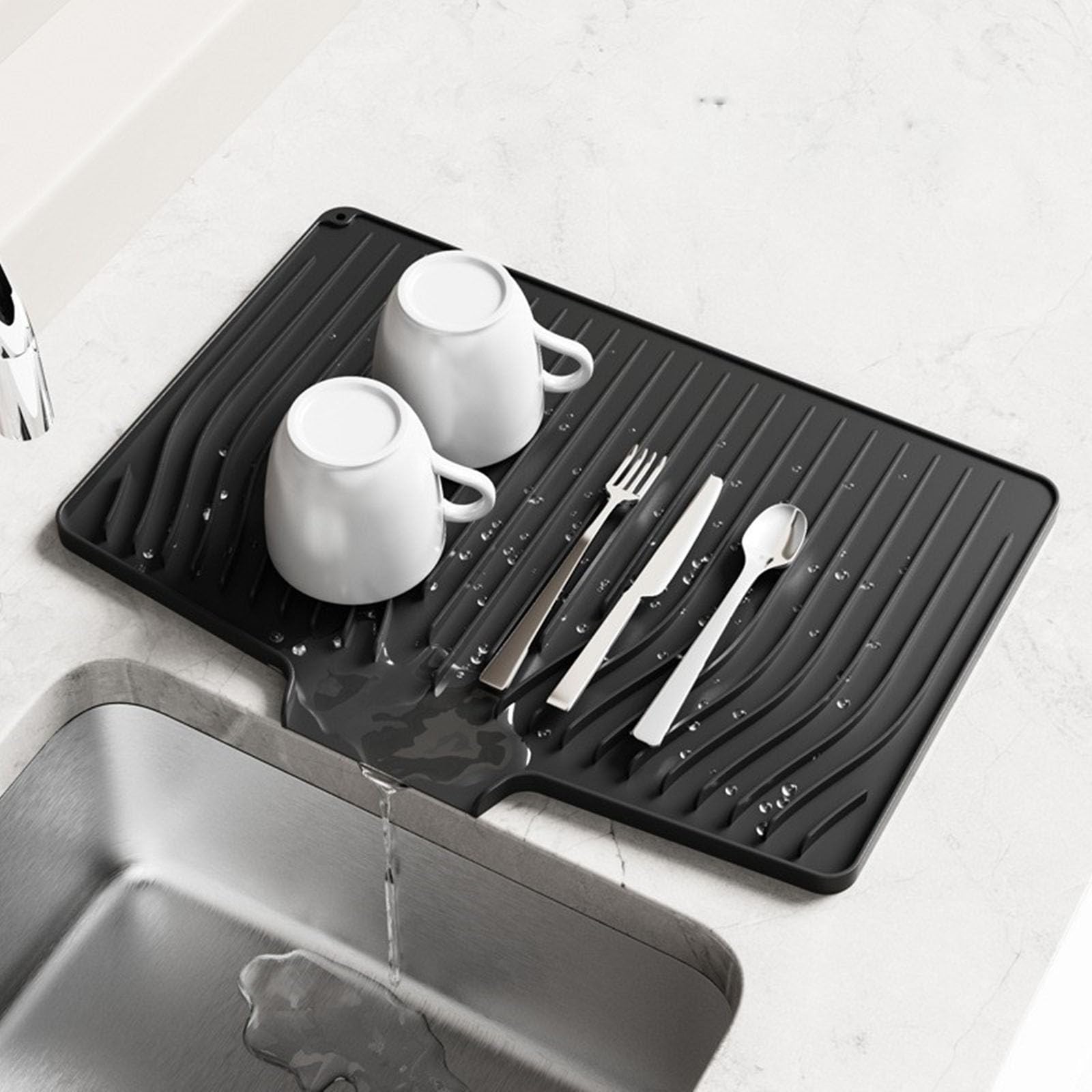Tapis d'égouttoir de vaisselle en silicone noir pour garder votre cuisine propre et ordonnée