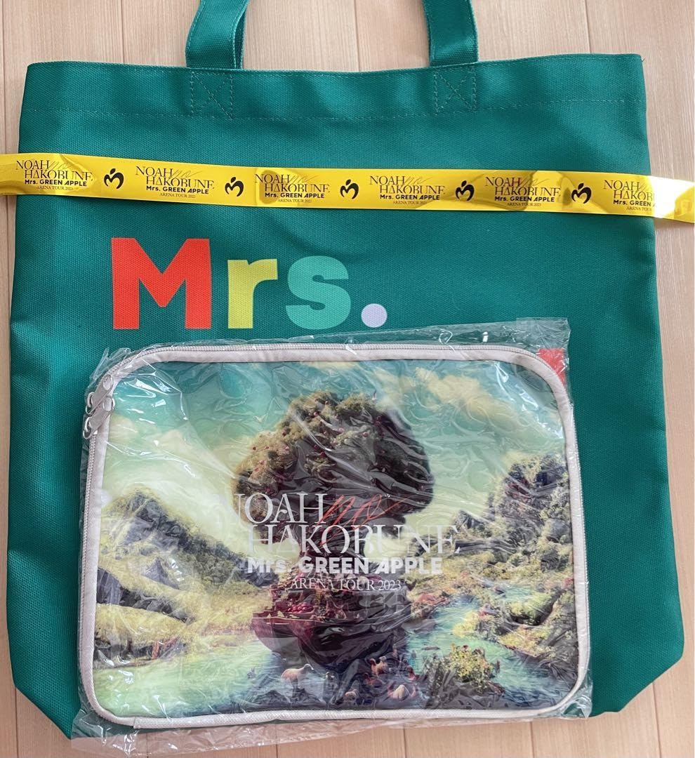 Mrs. GREEN APPLE トートバッグ　SS席特典 Amazon.co.jp: Mrs. GREEN APPLE ミセス グッズ SS席特典 トート