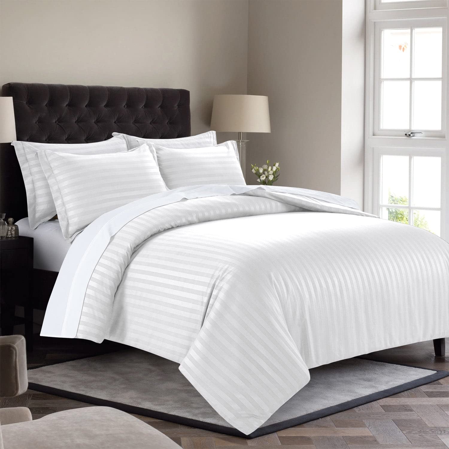 eBeddy Linens White Striped Duvet Cover 