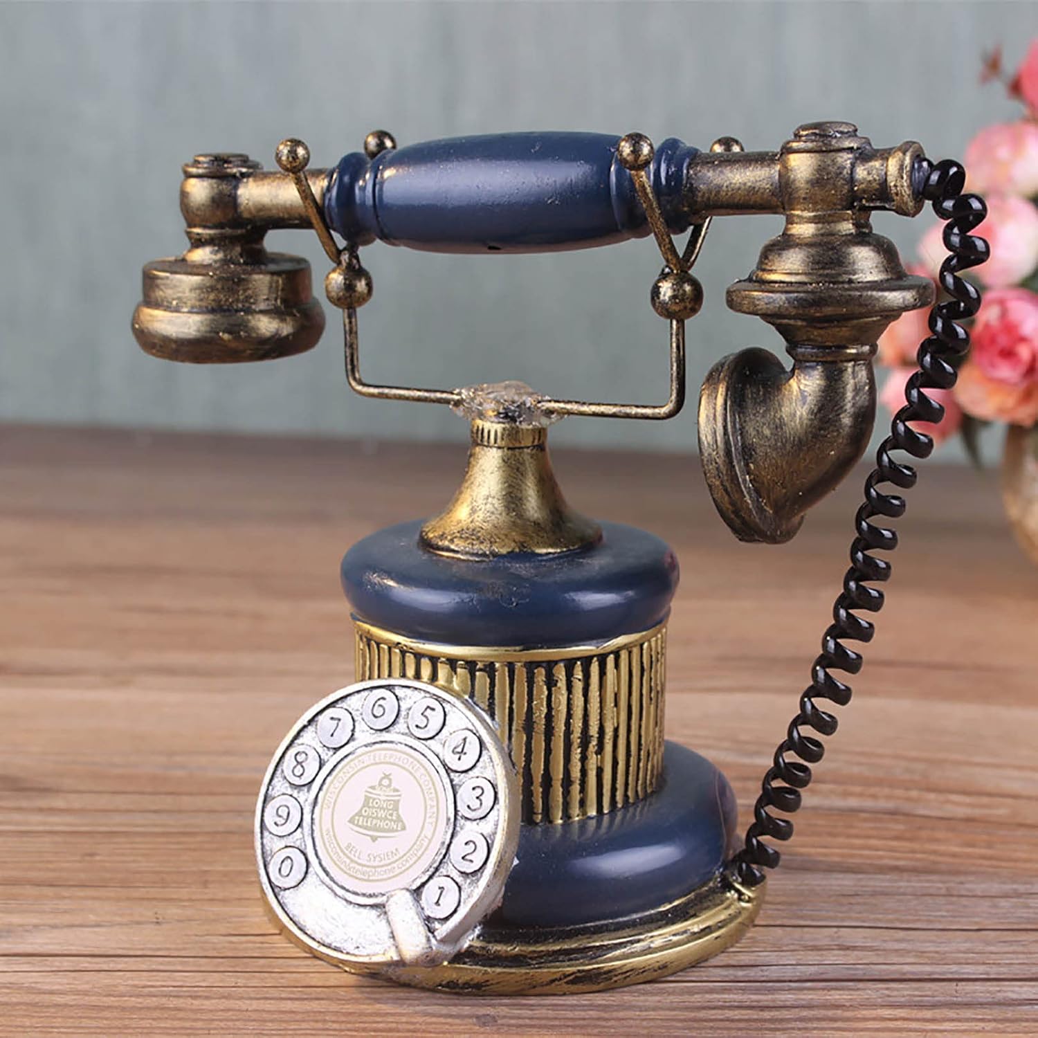 Antique Telephone Creative Retro Decorative Phone Resin Telephone Decorating Cafe Bar Window Decoration