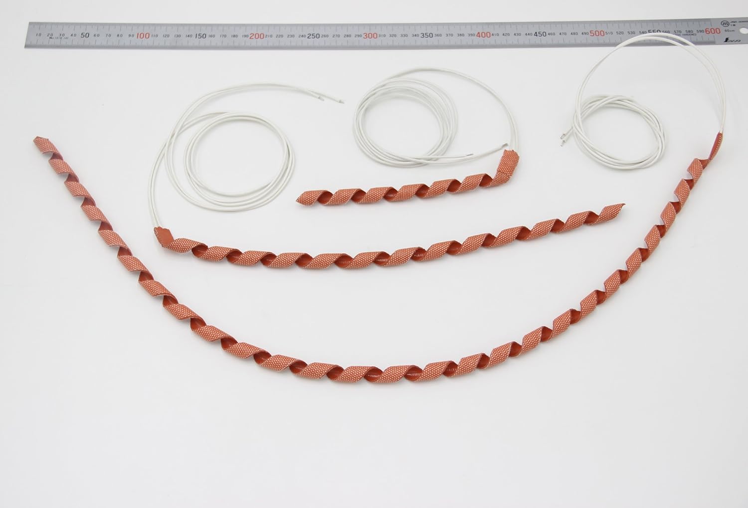 KEENOVO Pre-formed Spiral & Stretchable Silicone Heater for Pipe Line Heating (400mm 50W 120V)